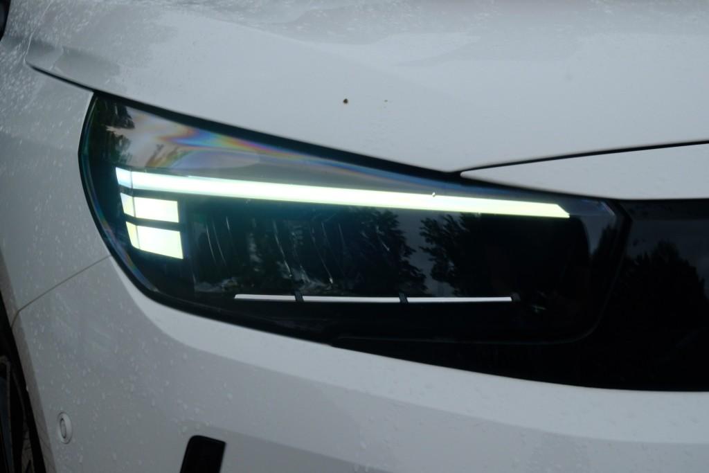 Opel Corsa 1.2 75pk GS | Navi | App Connect | Airco | Cruise | Full LED | PDC afbeelding 2