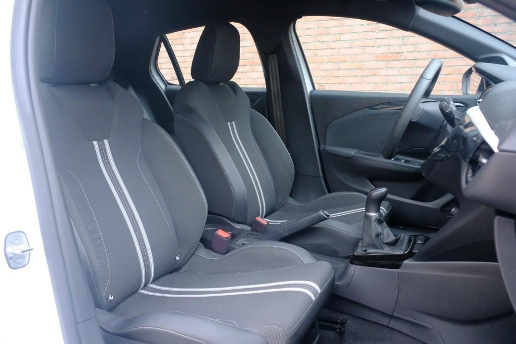 Opel Corsa 1.2 75pk GS | Navi | App Connect | Airco | Cruise | Full LED | PDC afbeelding 6
