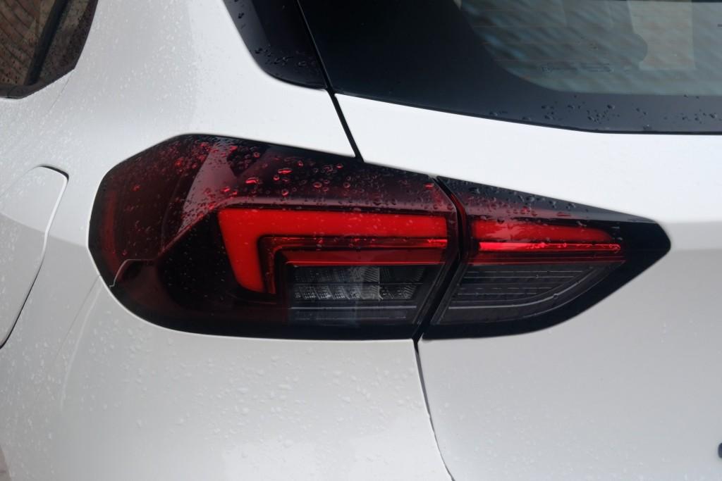 Opel Corsa 1.2 75pk GS | Navi | App Connect | Airco | Cruise | Full LED | PDC afbeelding 29