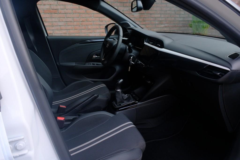 Opel Corsa 1.2 75pk GS | Navi | App Connect | Airco | Cruise | Full LED | PDC afbeelding 4