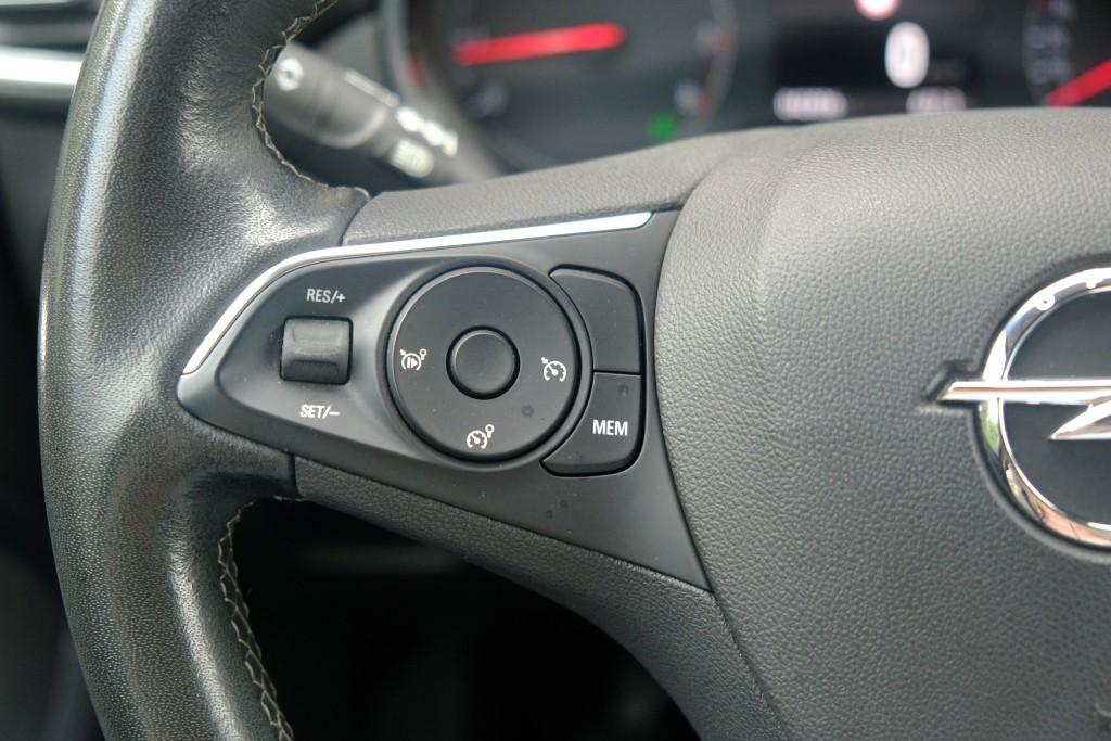 Opel Crossland 1.2 Turbo 110pk Ultimate | Navi | App Connect | Climate | Cruise | PDC | Blind Spot | Trekhaak afbeelding 9
