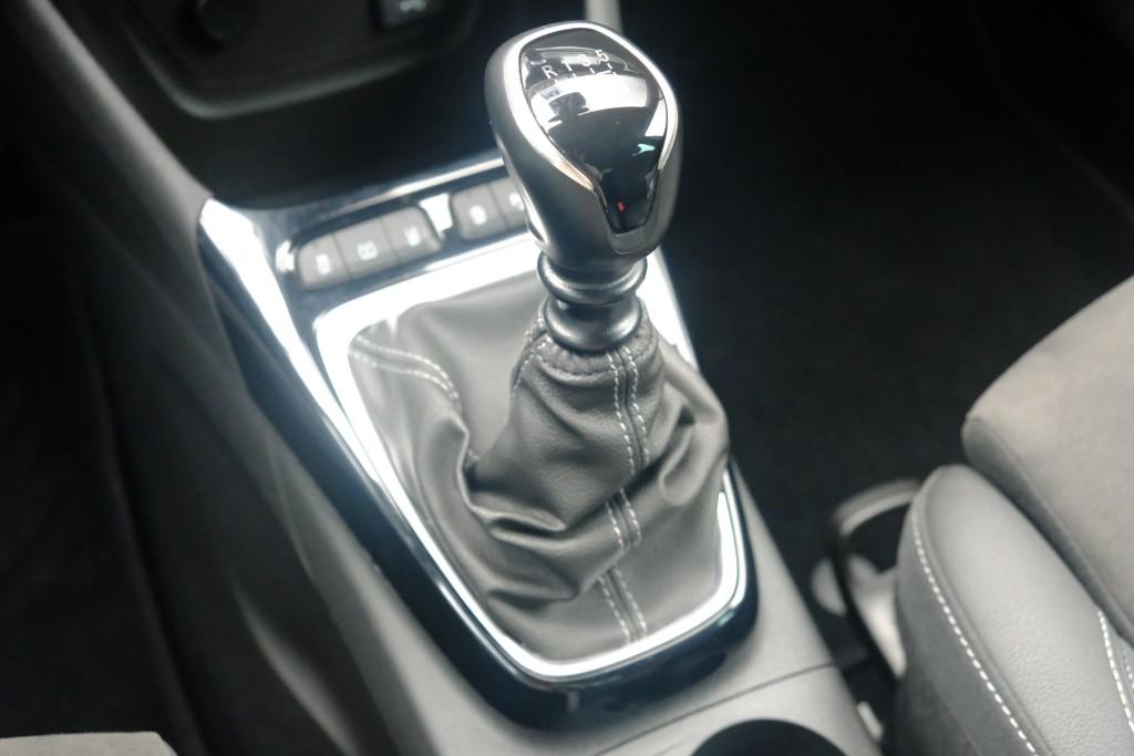 Opel Crossland 1.2 Turbo 110pk Ultimate | Navi | App Connect | Climate | Cruise | PDC | Blind Spot | Trekhaak afbeelding 23