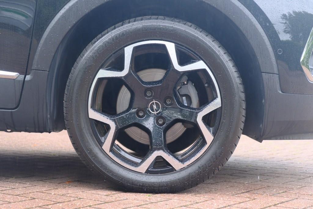 Opel Crossland 1.2 Turbo 110pk Ultimate | Navi | App Connect | Climate | Cruise | PDC | Blind Spot | Trekhaak afbeelding 31