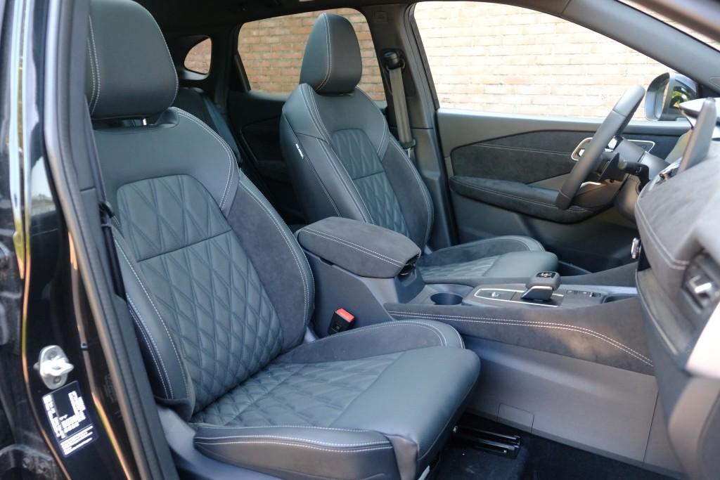Nissan QASHQAI 1.3 MHEV Xtronic 158pk Tekna Plus | Navi | App Connect | Adaptive Cruise | Panoramadak | Keyless | 360° Camera | Bose | Elektrische Achterklep afbeelding 5