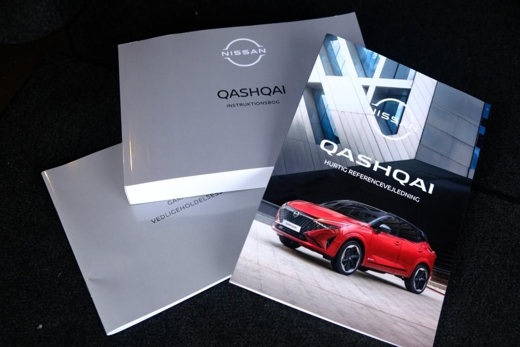 Nissan QASHQAI 1.3 MHEV Xtronic 158pk Tekna Plus | Navi | App Connect | Adaptive Cruise | Panoramadak | Keyless | 360° Camera | Bose | Elektrische Achterklep afbeelding 38