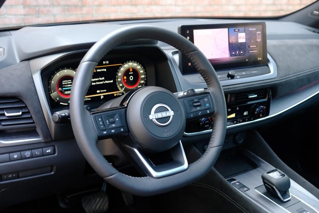 Nissan QASHQAI 1.3 MHEV Xtronic 158pk Tekna Plus | Navi | App Connect | Adaptive Cruise | Panoramadak | Keyless | 360° Camera | Bose | Elektrische Achterklep afbeelding 8