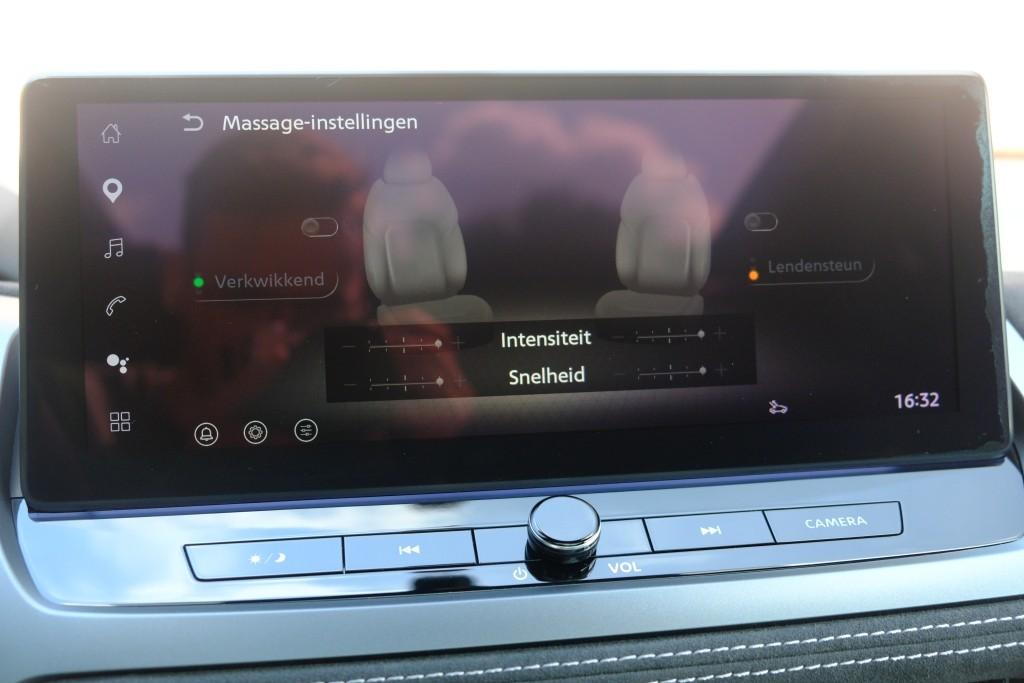 Nissan QASHQAI 1.3 MHEV Xtronic 158pk Tekna Plus | Navi | App Connect | Adaptive Cruise | Panoramadak | Keyless | 360° Camera | Bose | Elektrische Achterklep afbeelding 24