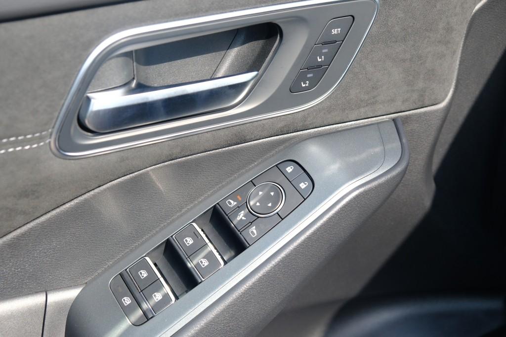 Nissan QASHQAI 1.3 MHEV Xtronic 158pk Tekna Plus | Navi | App Connect | Adaptive Cruise | Panoramadak | Keyless | 360° Camera | Bose | Elektrische Achterklep afbeelding 27