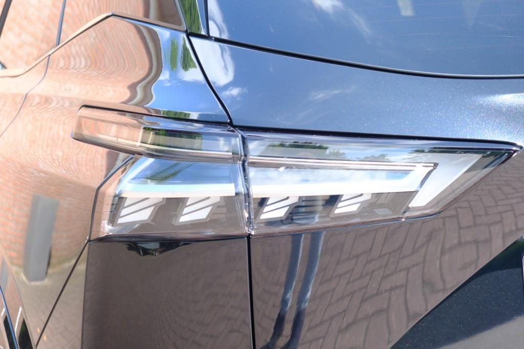 Nissan QASHQAI 1.3 MHEV Xtronic 158pk Tekna Plus | Navi | App Connect | Adaptive Cruise | Panoramadak | Keyless | 360° Camera | Bose | Elektrische Achterklep afbeelding 32