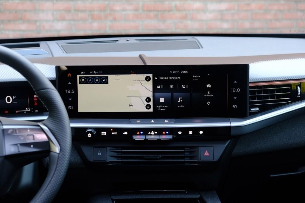 Opel Grandland 1.2 Turbo Hybrid 145pk eDCT6 GS | Navi | App Connect | Adaptive Cruise | Climate Control | Panoramadak | 360° Camera | Focal Audio | Keyless afbeelding 18