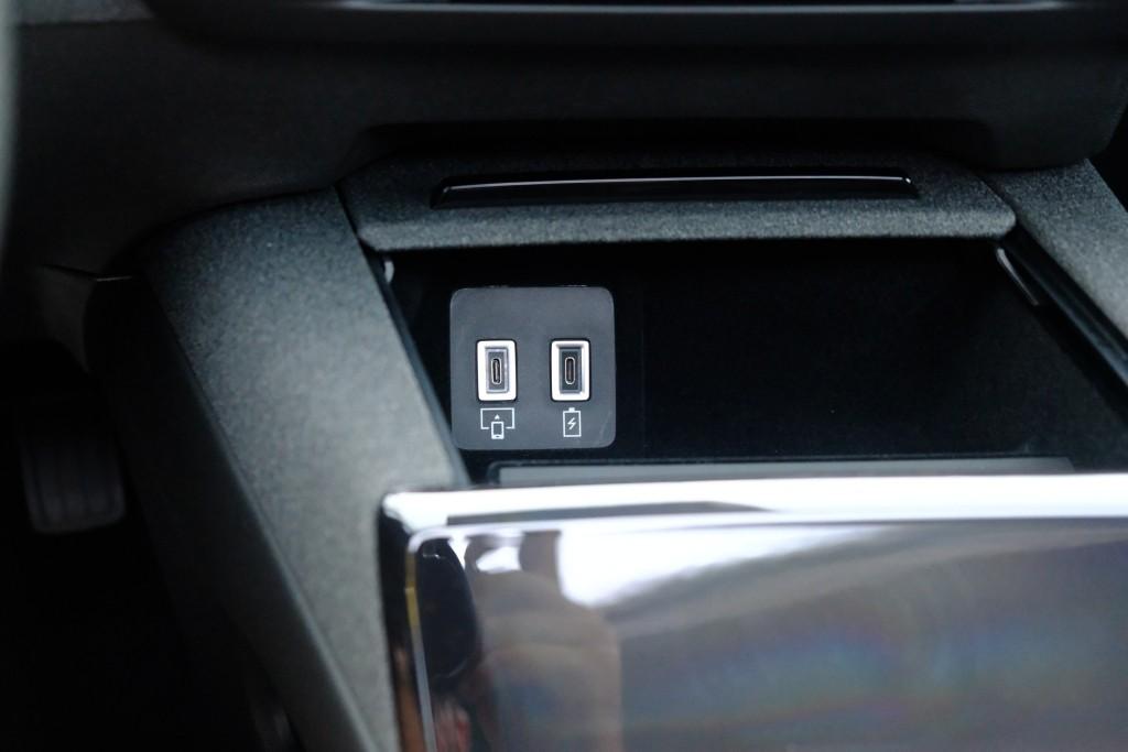 Opel Grandland 1.2 Turbo Hybrid 145pk eDCT6 GS | Navi | App Connect | Adaptive Cruise | Climate Control | Panoramadak | 360° Camera | Focal Audio | Keyless afbeelding 25