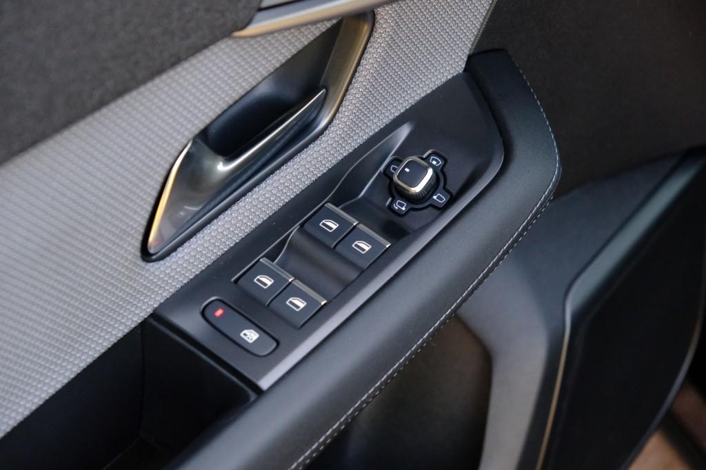 Opel Grandland 1.2 Turbo Hybrid 145pk eDCT6 GS | Navi | App Connect | Adaptive Cruise | Climate Control | Panoramadak | 360° Camera | Focal Audio | Keyless afbeelding 27