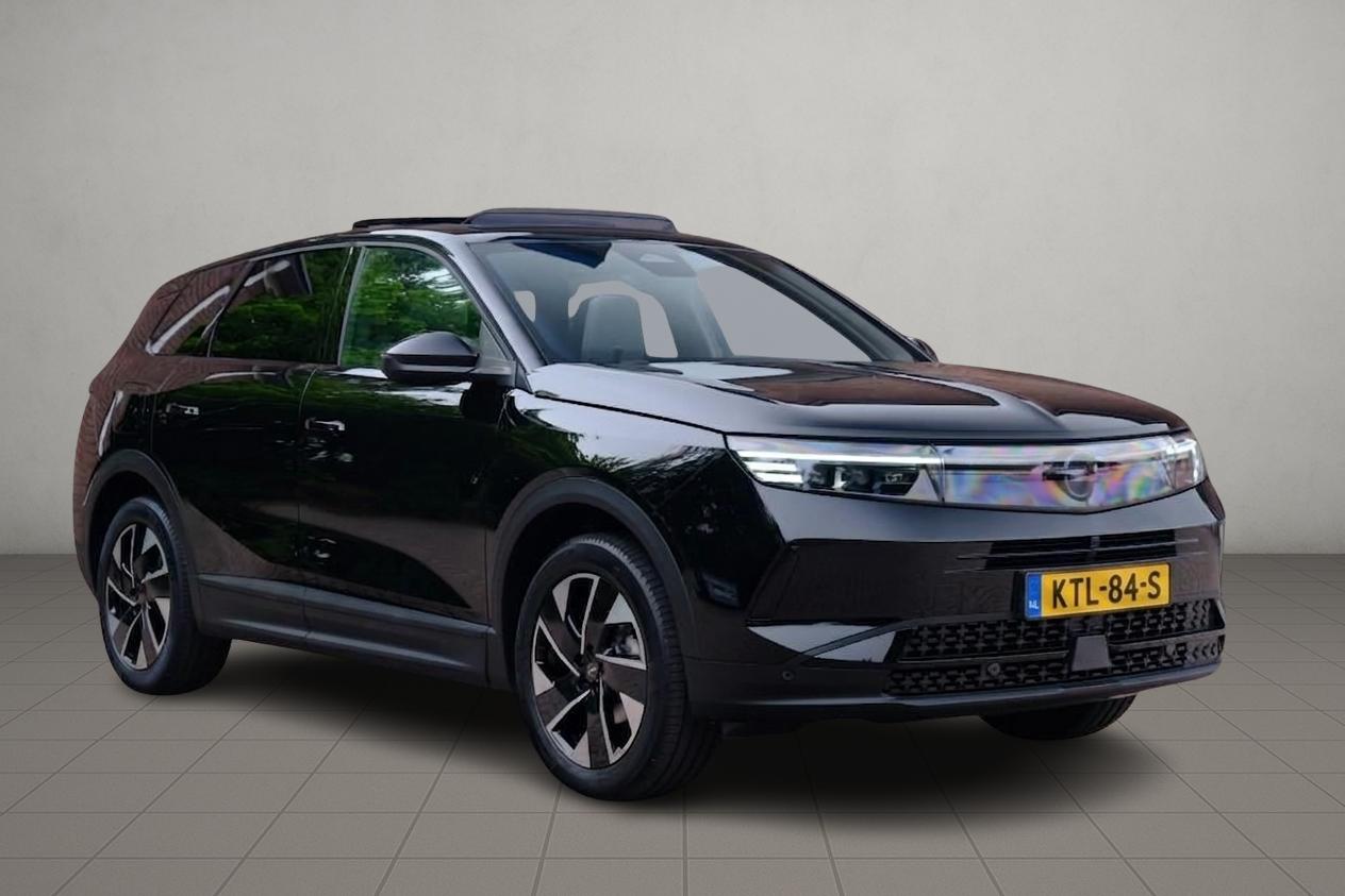 Opel Grandland 1.2 Turbo Hybrid 145pk eDCT6 GS - Panoramadak - Adaptive Cruise - Head-up display - Stoelverwarming - Elektrische achterklep - 360° Camera - Focal Audio afbeelding 1