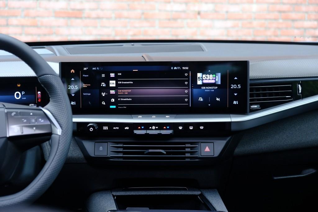 Opel Grandland 1.2 Turbo Hybrid 145pk eDCT6 GS | Navi | App Connect | Adaptive Cruise | Climate Control | Panoramadak | 360° Camera | Focal Audio | Keyless afbeelding 18