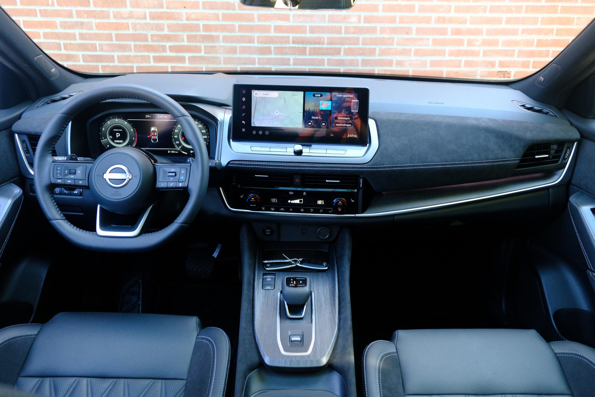Nissan QASHQAI 1.3 MHEV Xtronic 158pk Tekna Plus | Navi | App Connect | Adaptive Cruise | Panoramadak | Keyless | 360° Camera | Bose | Elektrische Achterklep afbeelding 7