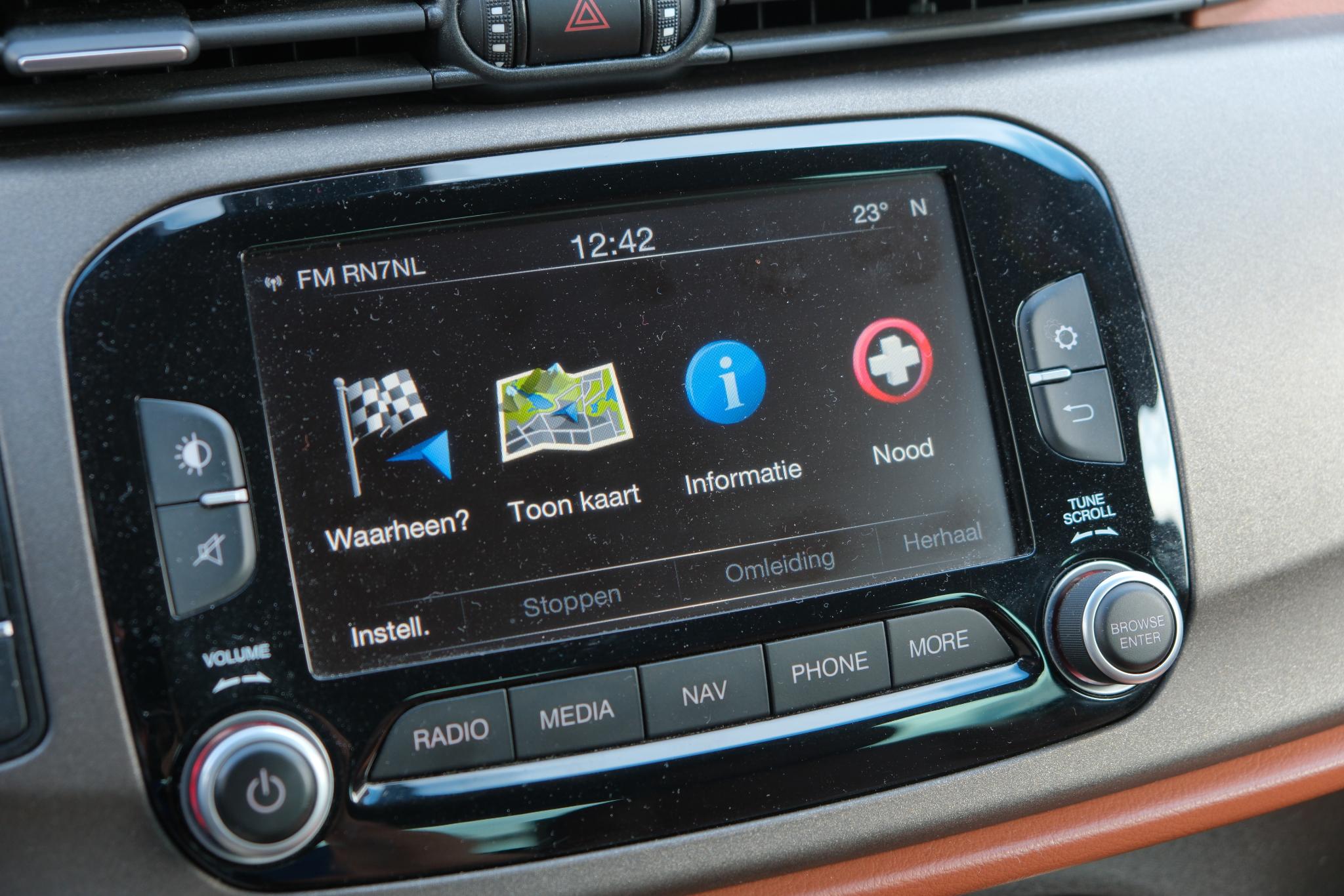 Alfa Romeo Giulietta 1.4 T 170pk Aut. Exclusive | Leer | Navi | Trekhaak | Xenon | PDC afbeelding 20
