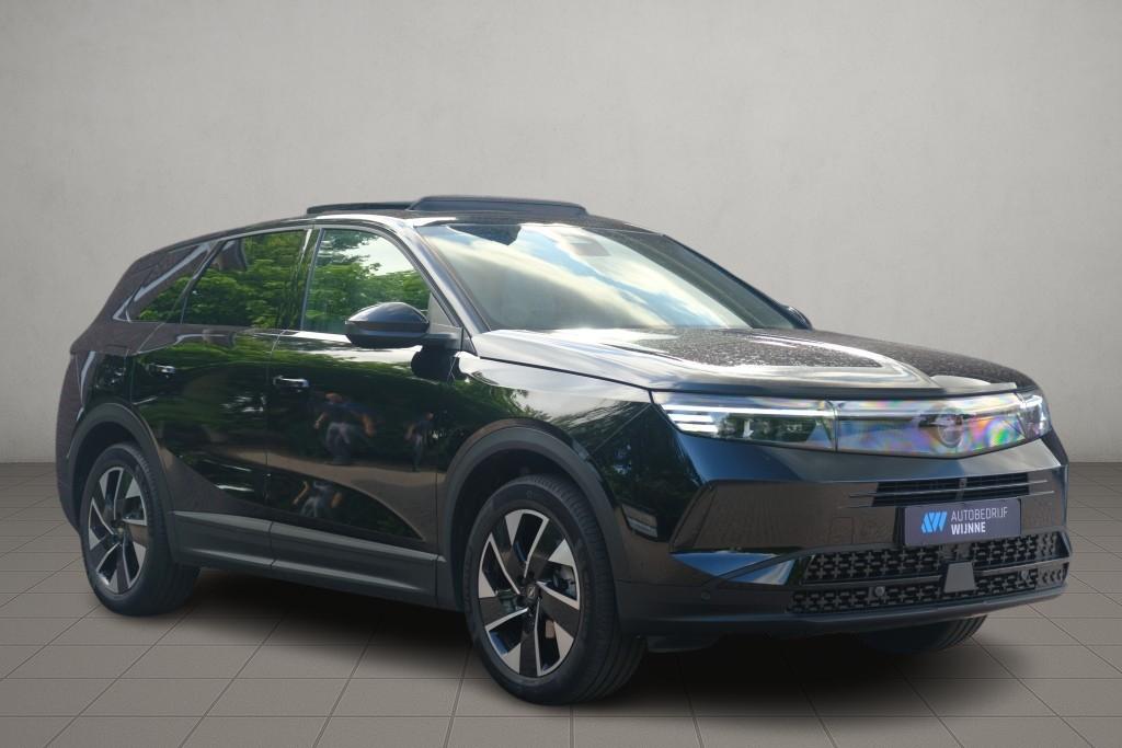 Opel Grandland 1.2 Turbo Hybrid 145pk eDCT6 GS | Navi | App Connect | Adaptive Cruise | Climate Control | Panoramadak | 360° Camera | Focal Audio | Keyless afbeelding 1