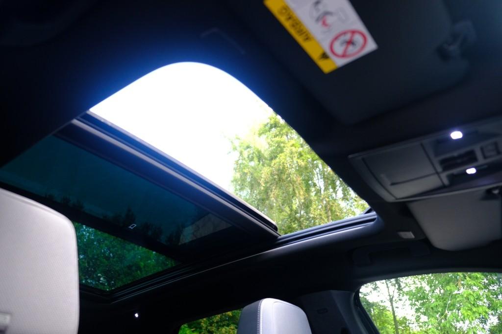 Opel Grandland 1.2 Turbo Hybrid 145pk eDCT6 GS | Navi | App Connect | Adaptive Cruise | Climate Control | Panoramadak | 360° Camera | Focal Audio | Keyless afbeelding 12