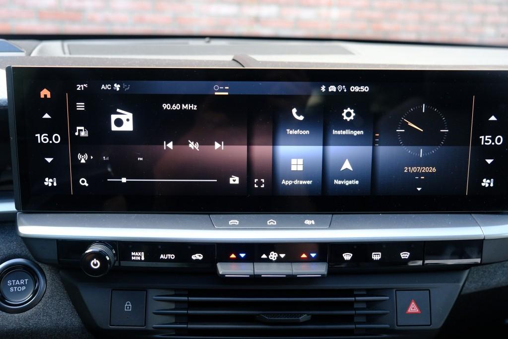 Opel Grandland 1.2 Turbo Hybrid 145pk eDCT6 GS | Navi | App Connect | Adaptive Cruise | Climate Control | Panoramadak | 360° Camera | Focal Audio | Keyless afbeelding 16