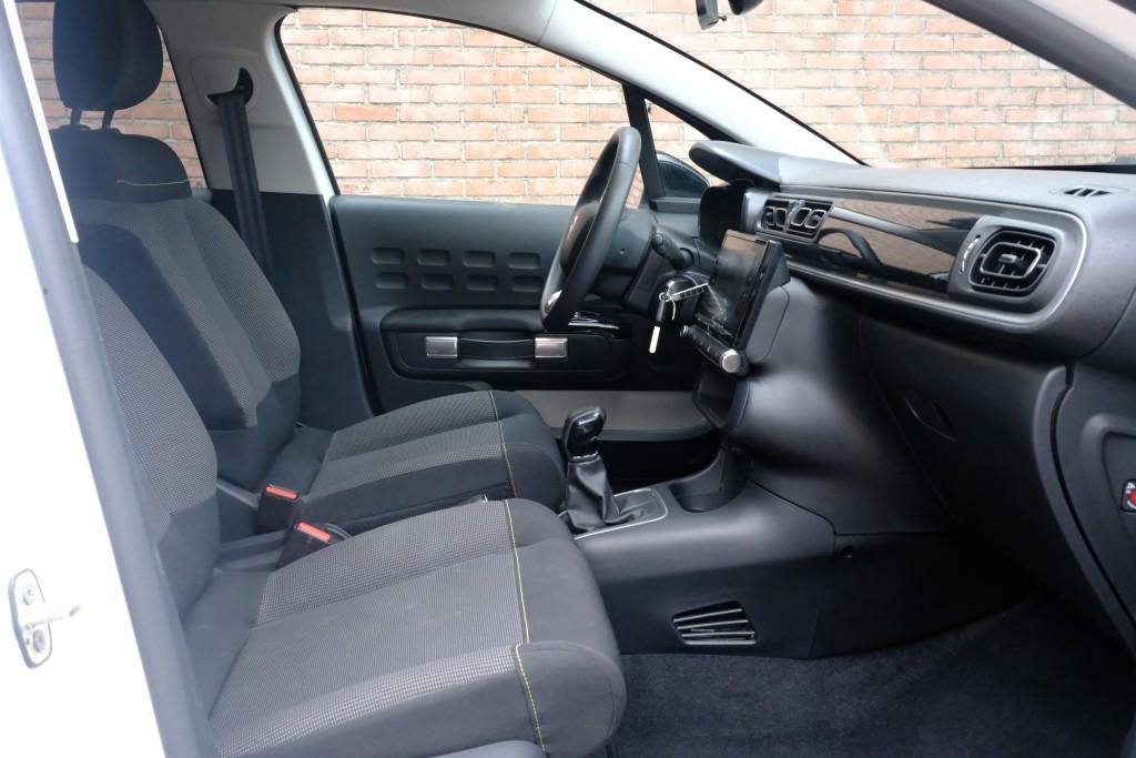 Citroën C3 1.2 PureTech 83pk Max | App Connect | Climate | Cruise | DAB | PDC afbeelding 4