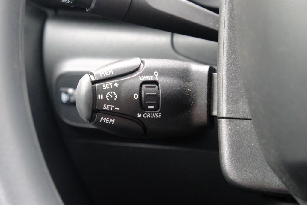 Citroën C3 1.2 PureTech 83pk Max | App Connect | Climate | Cruise | DAB | PDC afbeelding 10