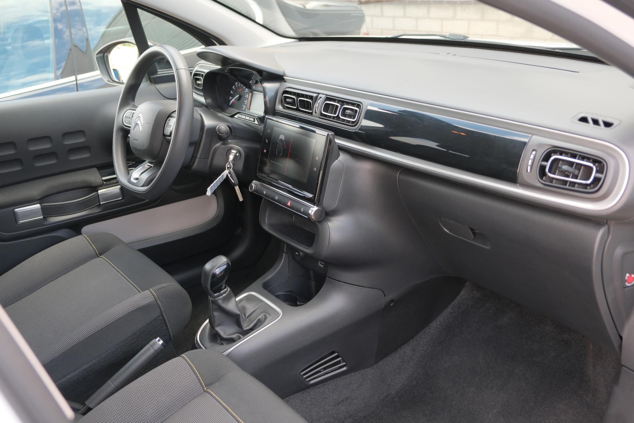 Citroën C3 1.2 PureTech 83pk Max | App Connect | Climate | Cruise | DAB | PDC afbeelding 5