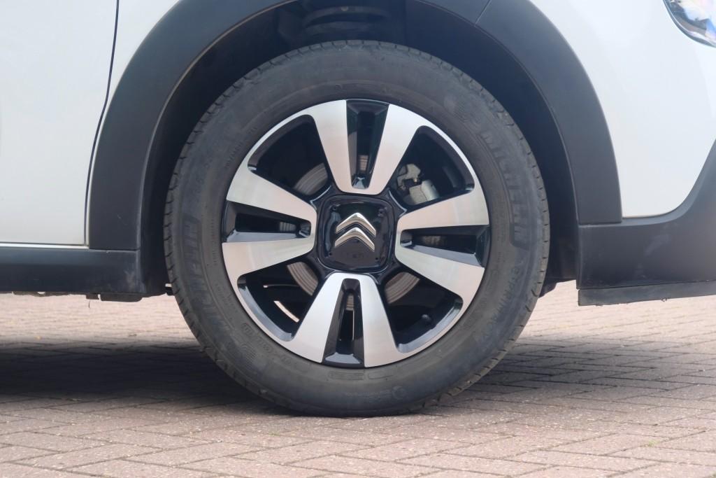 Citroën C3 1.2 PureTech 83pk Max | App Connect | Climate | Cruise | DAB | PDC afbeelding 20