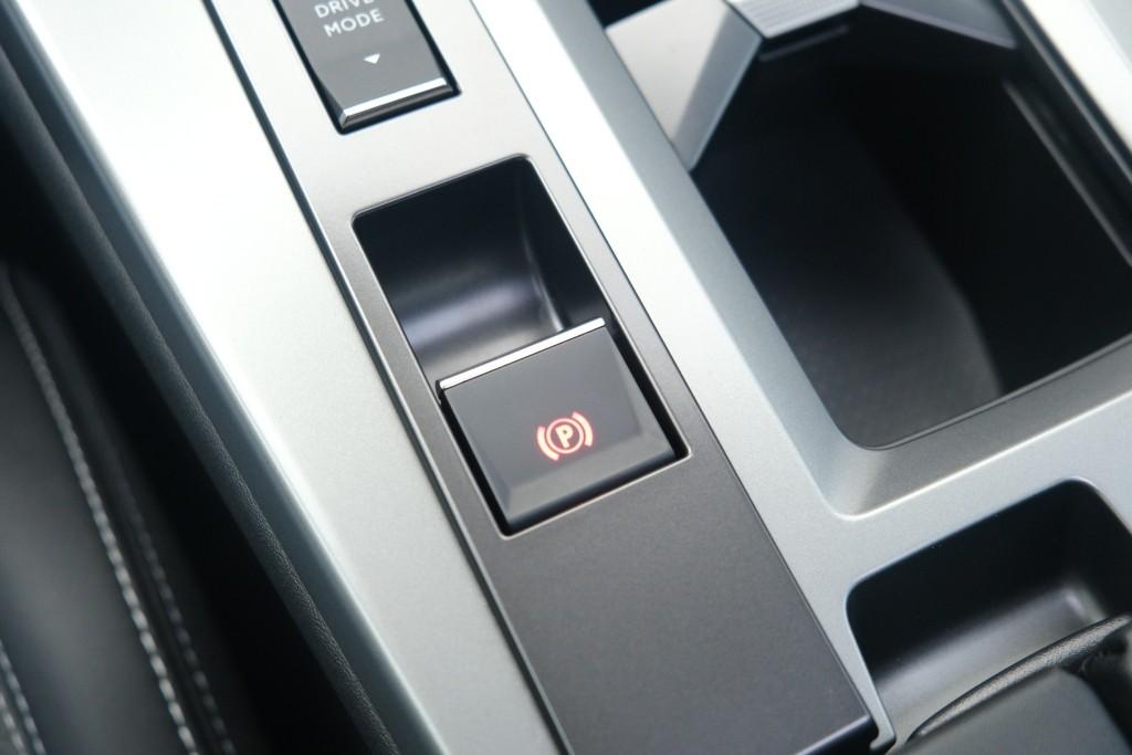 Opel Grandland 1.2 Turbo Hybrid 145pk eDCT6 GS | Navi | App Connect | Adaptive Cruise | Climate Control | Panoramadak | 360° Camera | Focal Audio | Keyless afbeelding 24