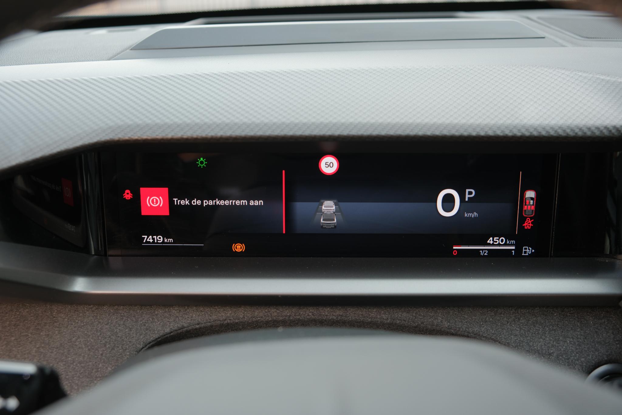 Opel Grandland 1.2 Turbo Hybrid 145pk eDCT6 GS - Panoramadak - Adaptive Cruise - Head-up display - Stoelverwarming - Elektrische achterklep - 360° Camera - Focal Audio afbeelding 18