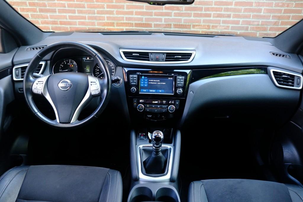 Nissan QASHQAI 1.6 DIG-T 163pk N-Vision | Navi | Climate | Cruise | Panoramadak | 360° Camera | Keyless | Trekhaak afbeelding 7
