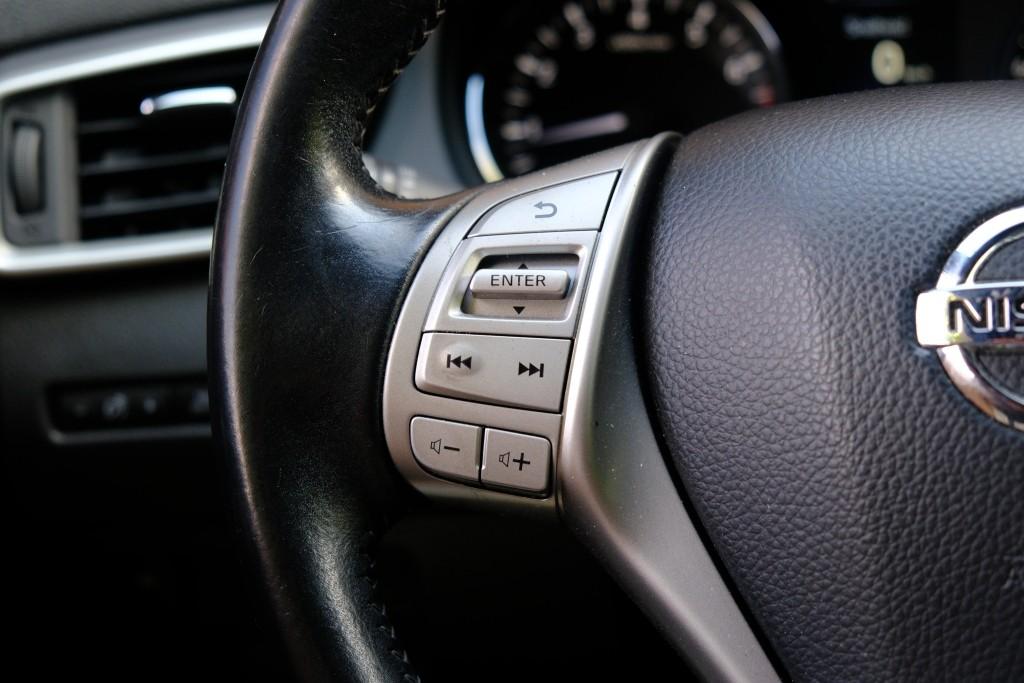 Nissan QASHQAI 1.6 DIG-T 163pk N-Vision | Navi | Climate | Cruise | Panoramadak | 360° Camera | Keyless | Trekhaak afbeelding 10