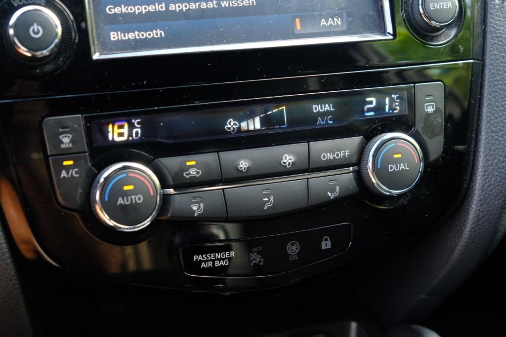 Nissan QASHQAI 1.6 DIG-T 163pk N-Vision | Navi | Climate | Cruise | Panoramadak | 360° Camera | Keyless | Trekhaak afbeelding 25