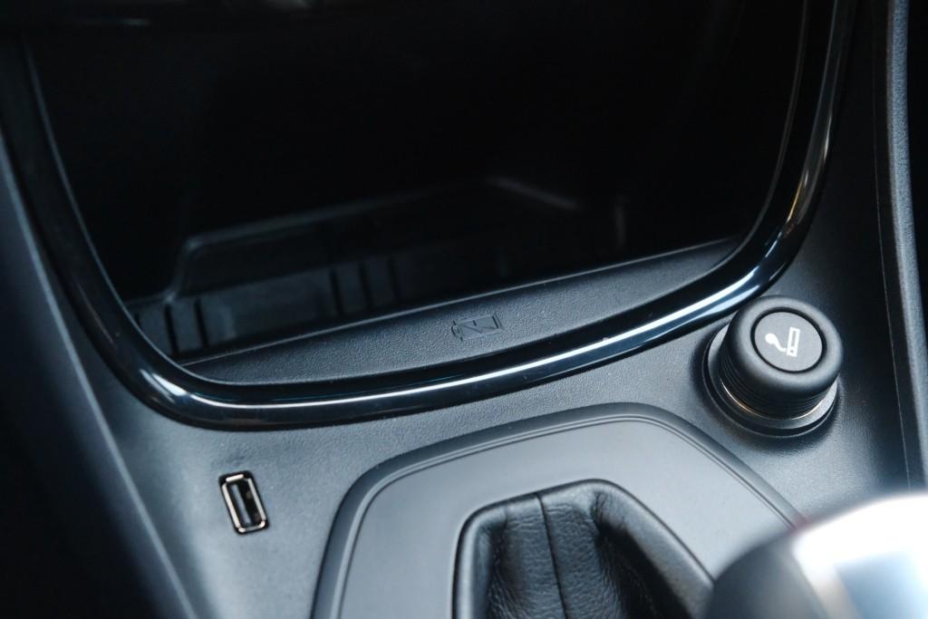 Ford Puma 1.0 EcoBoost Hybrid 155pk Aut. ST-Line X | Navi | App Connect | Adaptive Cruise | Full LED | Elektrische Achterklep | B&O Audio | Camera | Winter Pakket afbeelding 25