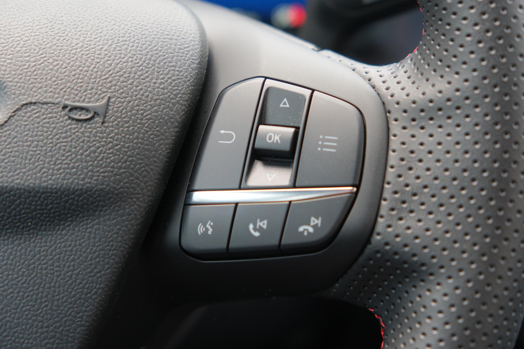 Ford Puma 1.0 EcoBoost Hybrid 155pk Aut. ST-Line X | Navi | App Connect | Adaptive Cruise | Full LED | Elektrische Achterklep | B&O Audio | Camera | Winter Pakket afbeelding 18