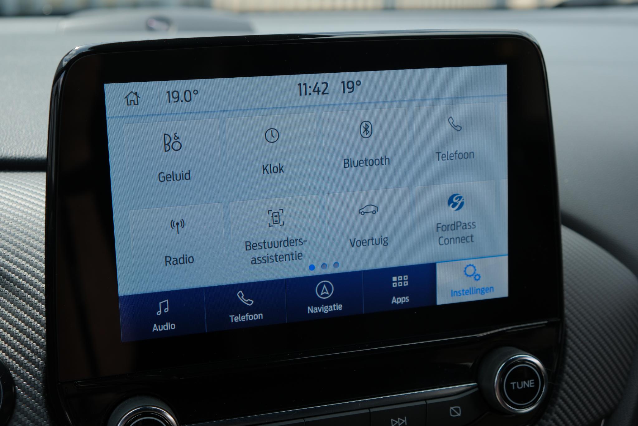 Ford Puma 1.0 EcoBoost Hybrid 155pk Aut. ST-Line X | Navi | App Connect | Adaptive Cruise | Full LED | Elektrische Achterklep | B&O Audio | Camera | Winter Pakket afbeelding 24