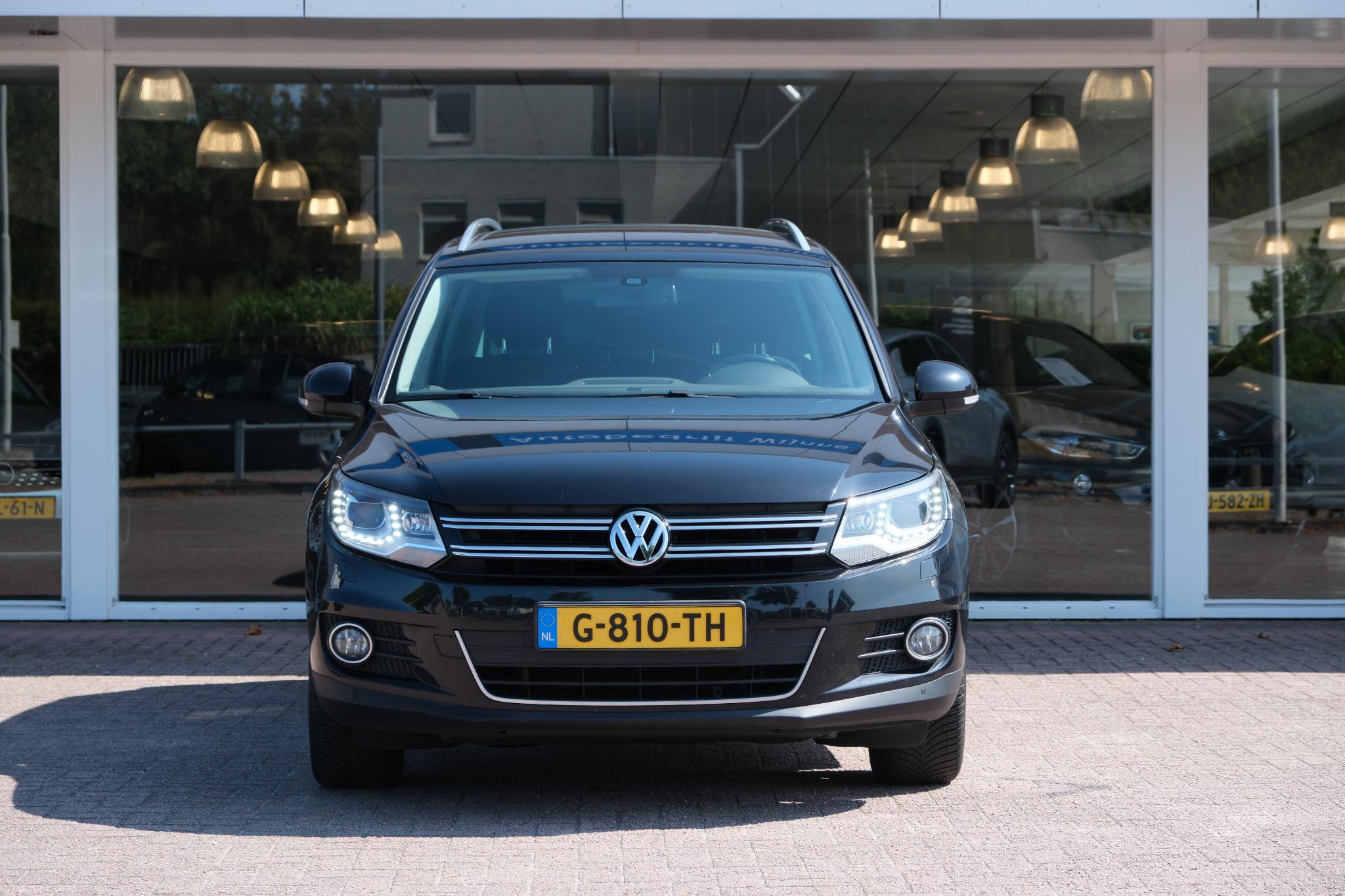Volkswagen Tiguan 1.4 TSi 160pk Sport&Style | Navi | Winterpakket | Trekhaak | Climate | Camera | Cruise afbeelding 3