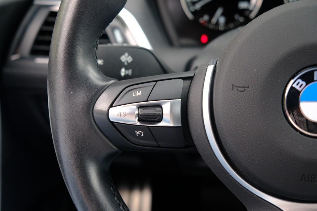 BMW 1 Serie 118i 136pk Aut. M Sport Shadow High Executive | Navi | Climate | Cruise | DAB | PDC | Stoelverwarming afbeelding 9