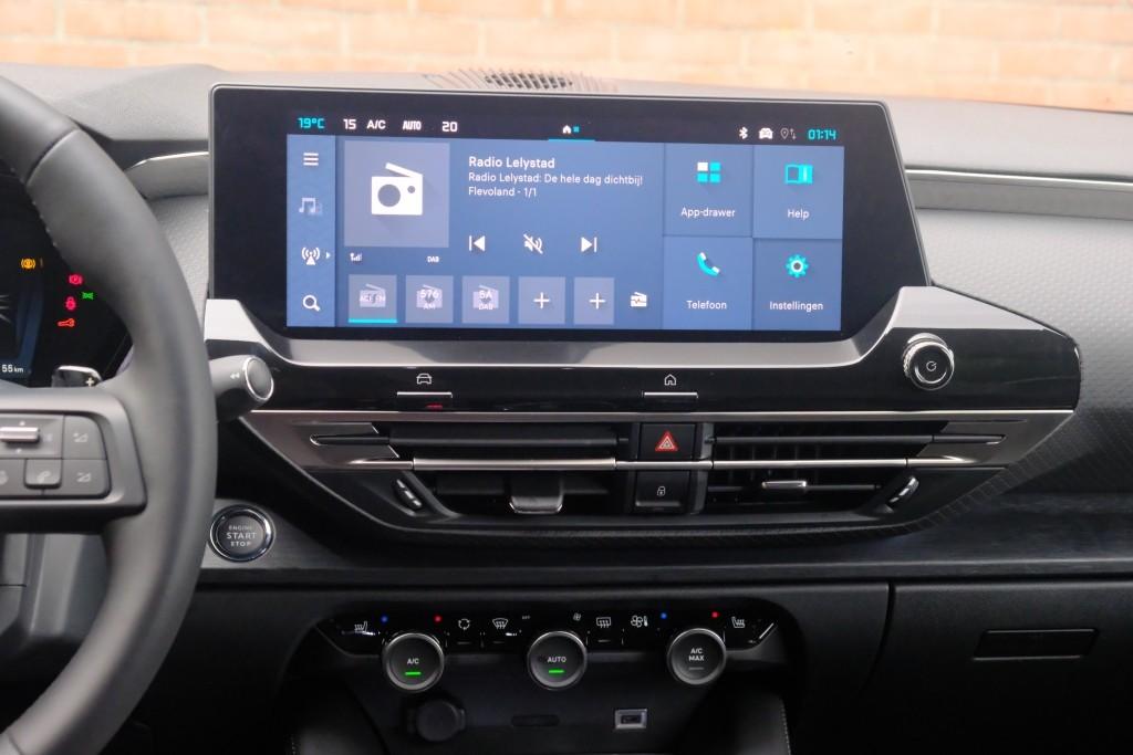 Citroën C5 X 1.6 Plug-in Hybrid 225pk EAT8 Shine | Navi | App Connect | Climate | Adaptive Cruise | Head-up Display | Camera | Keyless afbeelding 15