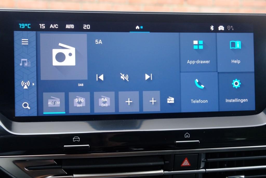 Citroën C5 X 1.6 Plug-in Hybrid 225pk EAT8 Shine | Navi | App Connect | Climate | Adaptive Cruise | Head-up Display | Camera | Keyless afbeelding 16