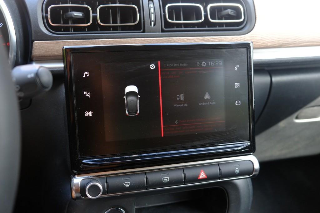 Citroën C3 1.2 PureTech 83pk Shine | App Connect | Climate | Cruise | Keyless | Stoelverwarming afbeelding 20