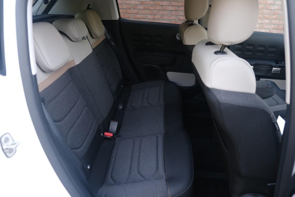 Citroën C3 1.2 PureTech 83pk Shine | Private Lease vanaf € 299,- p.m. afbeelding 3
