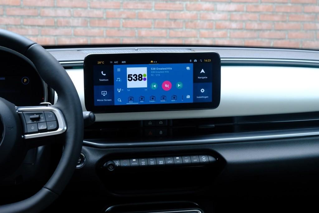 Fiat 600 1.2 Hybrid 110pk DCT6 La Prima | Navi | App Connect | Adaptive Cruise | Climate | Keyless | Camera | Leder | Elektrische Achterklep afbeelding 13