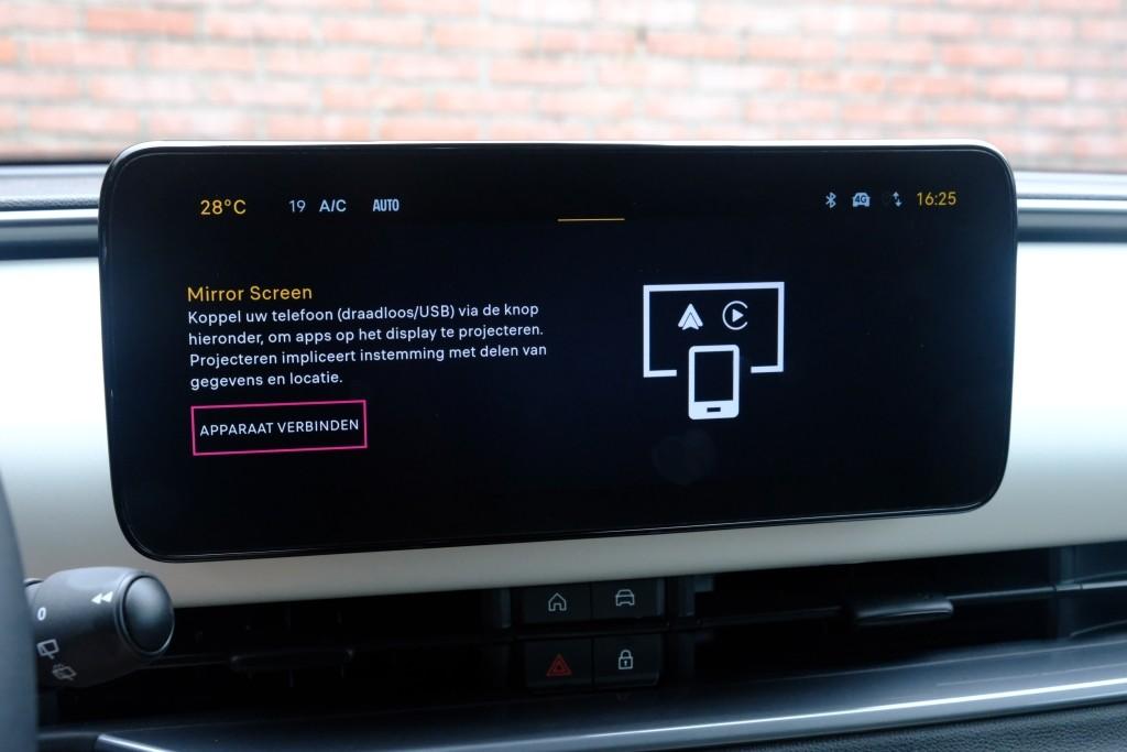Fiat 600 1.2 Hybrid 110pk DCT6 La Prima | Navi | App Connect | Adaptive Cruise | Climate | Keyless | Camera | Leder | Elektrische Achterklep afbeelding 15