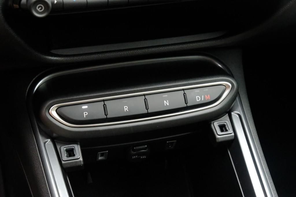 Fiat 600 1.2 Hybrid 110pk DCT6 La Prima | Navi | App Connect | Adaptive Cruise | Climate | Keyless | Camera | Leder | Elektrische Achterklep afbeelding 20