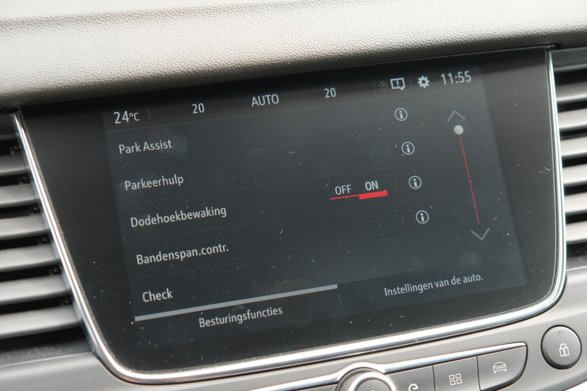 Opel Grandland X 1.6 Turbo Hybrid4 300pk Business Elegance | Navi | App Connect | Climate | Adaptive Cruise | Camera | Leder | Dodehoek | Trekhaak afbeelding 25