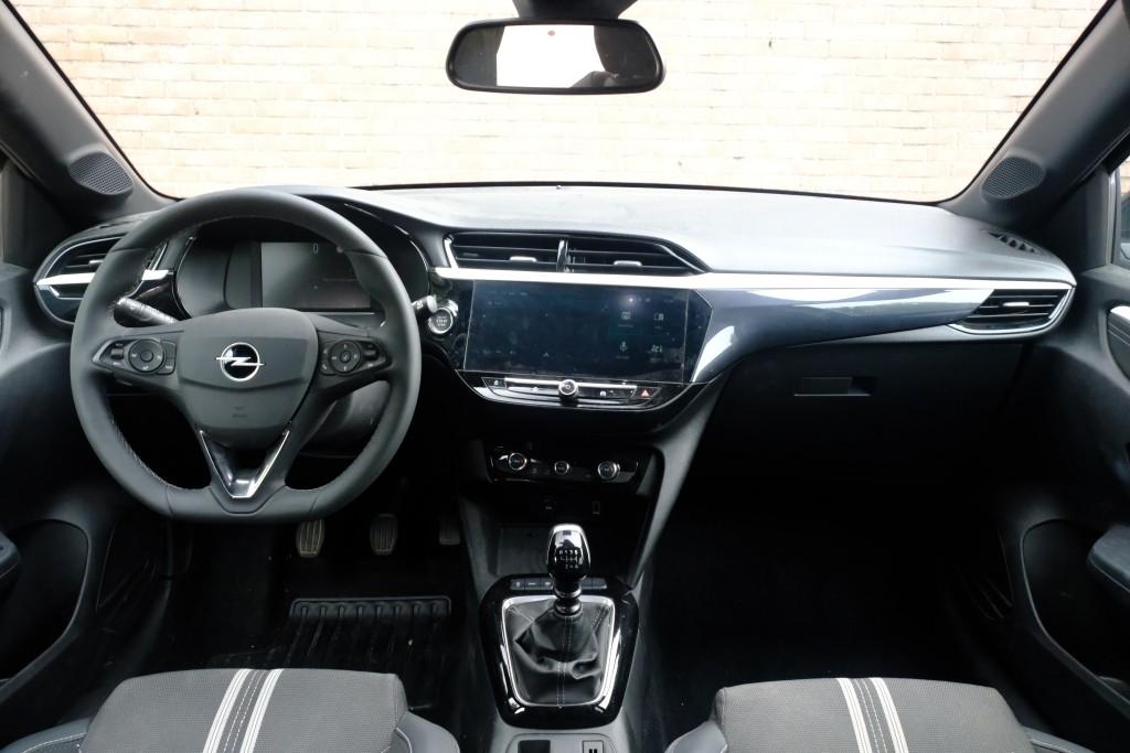 Opel Corsa 1.2 Turbo 100pk GS | Navi | App Connect | Climate | Cruise | Keyless | Camera | Blind Spot afbeelding 6