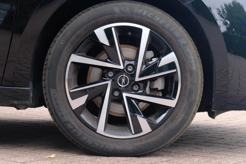 Opel Corsa 1.2 Turbo 100pk GS | Navi | App Connect | Climate | Cruise | Keyless | Camera | Blind Spot afbeelding 29