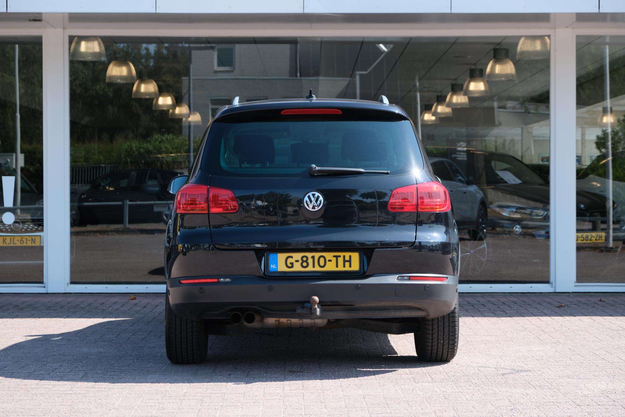 Volkswagen Tiguan 1.4 TSi 160pk Sport&Style | Navi | Climate | Cruise | Camera | Trekaak | Winterpakket afbeelding 5