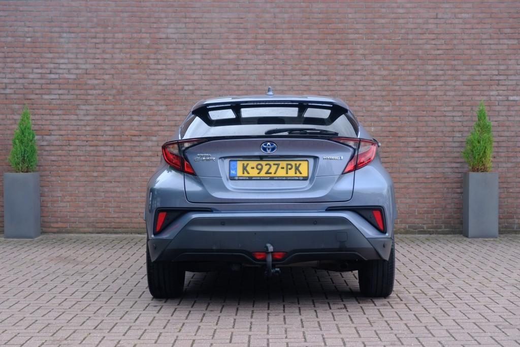 Toyota C-HR 1.8 Hybrid 122pk CVT First Edition | Navvi | App Connect | Climate | Adaptive Cruise | Camera | Keyless | Winter Pakket | Trekhaak afbeelding 35