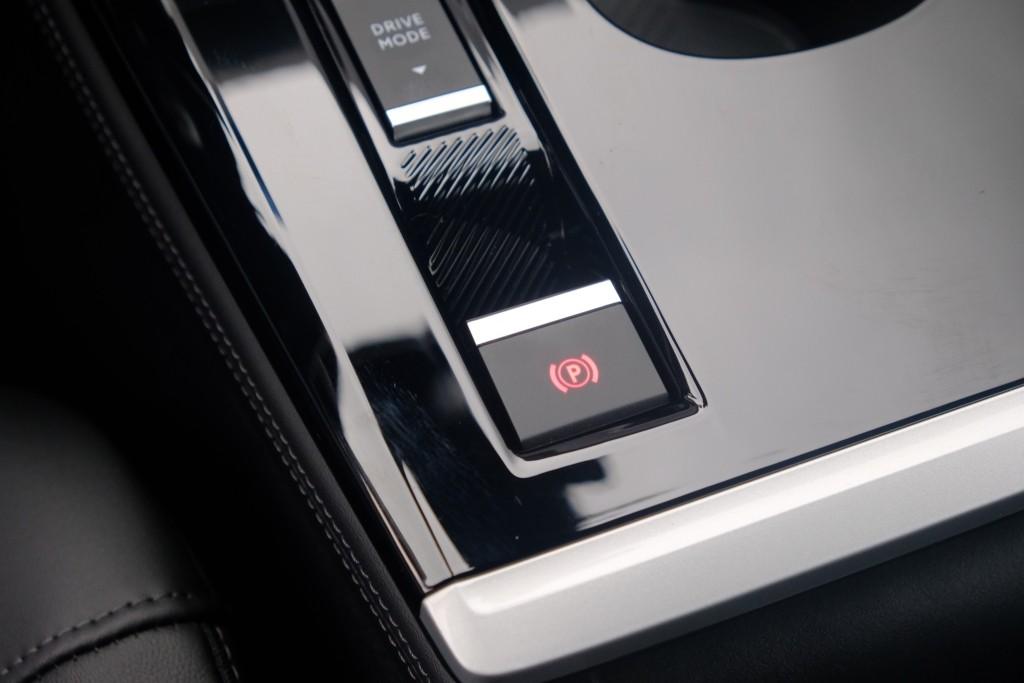 Citroën C5 X 1.6 Plug-in Hybrid 225pk EAT8 Shine | Navi | App Connect | Climate | Adaptive Cruise | Head-up Display | Camera | Keyless afbeelding 25